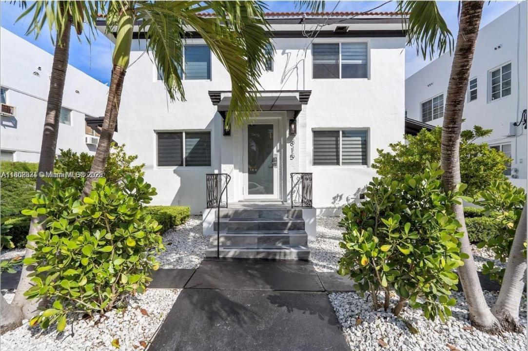 815 W 39th St 1, Miami Beach, Florida 33140