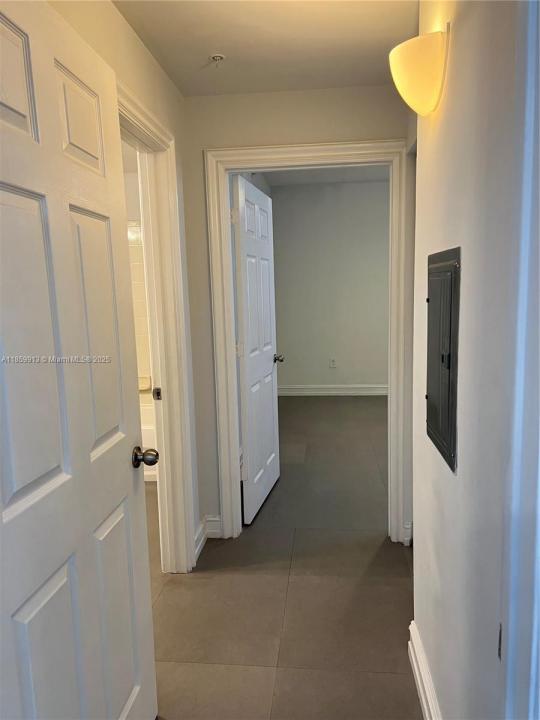 1919 Van Buren St 818A, Hollywood, Флорида 33020, Соединенные Штаты