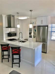 466 Normandy J 466, Delray Beach, Florida 33484, USA