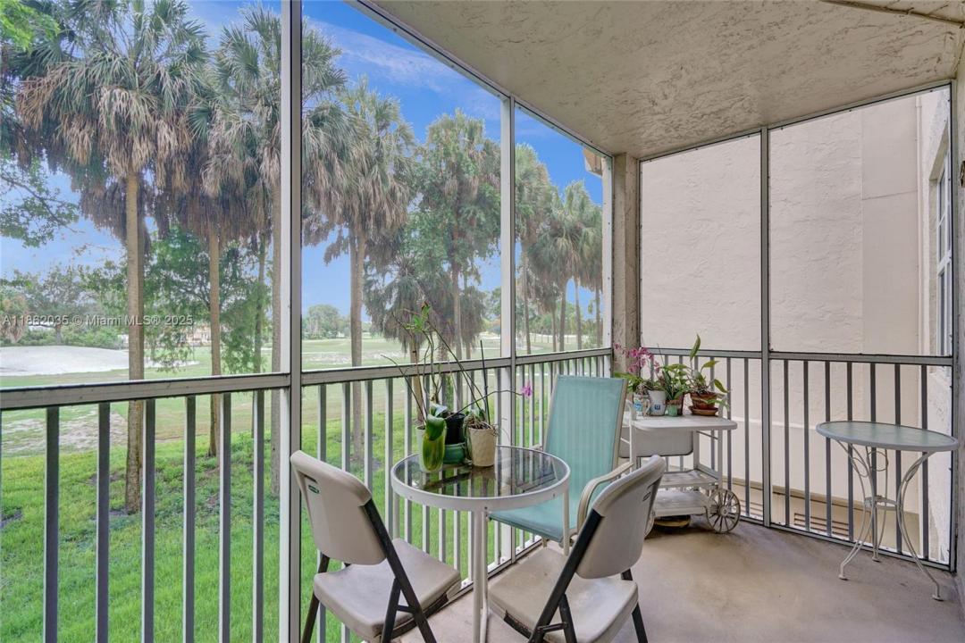 250 Jacaranda Dr 206, Plantation, Floride 33324, États-Unis