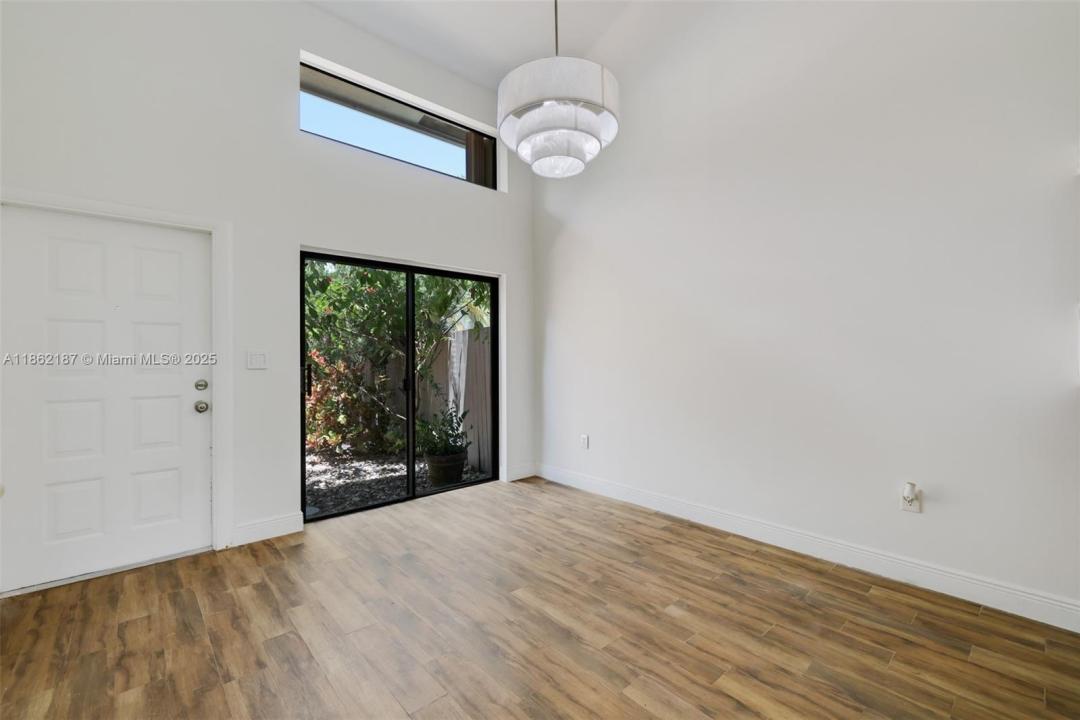 10516 SW 112th Ave, Miami, 佛羅里達州 33176, 美國