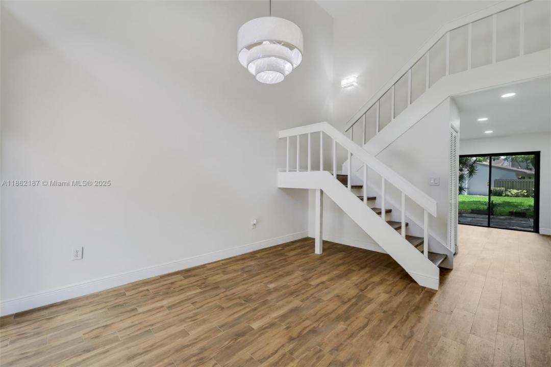 10516 SW 112th Ave, Miami, 佛羅里達州 33176, 美國