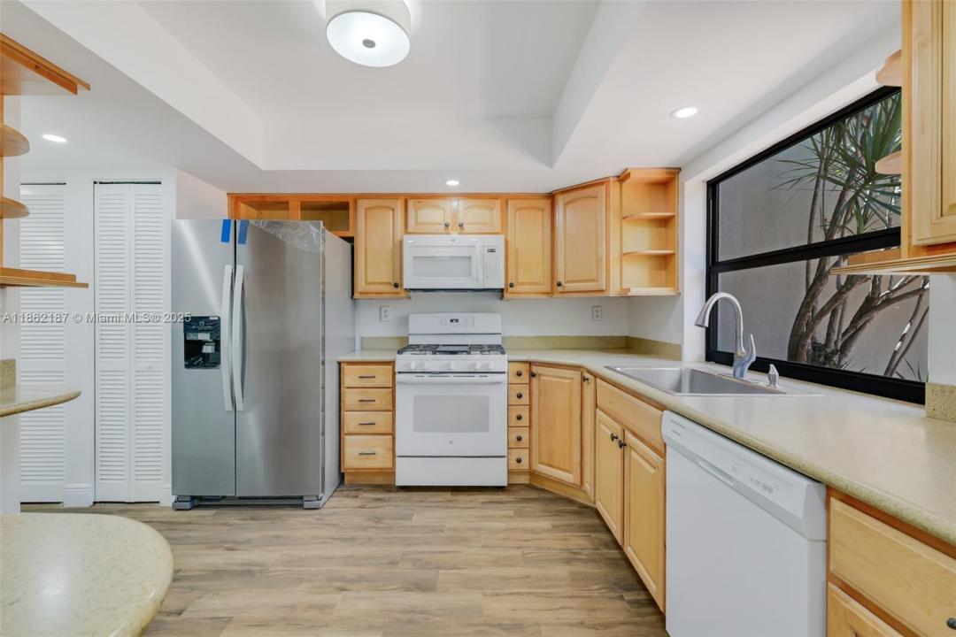 10516 SW 112th Ave, Miami, 佛羅里達州 33176, 美國