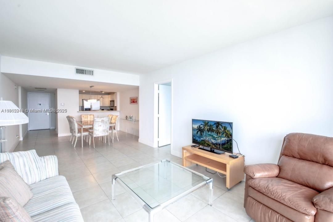 20335 W Country Club Dr 2410, Aventura, 佛罗里达州 33180, 美国