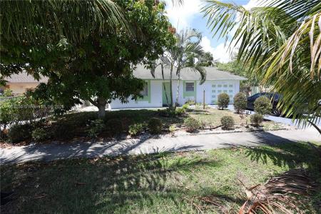 4641 NE 1st Ave, Deerfield Beach, Florida 33064, USA