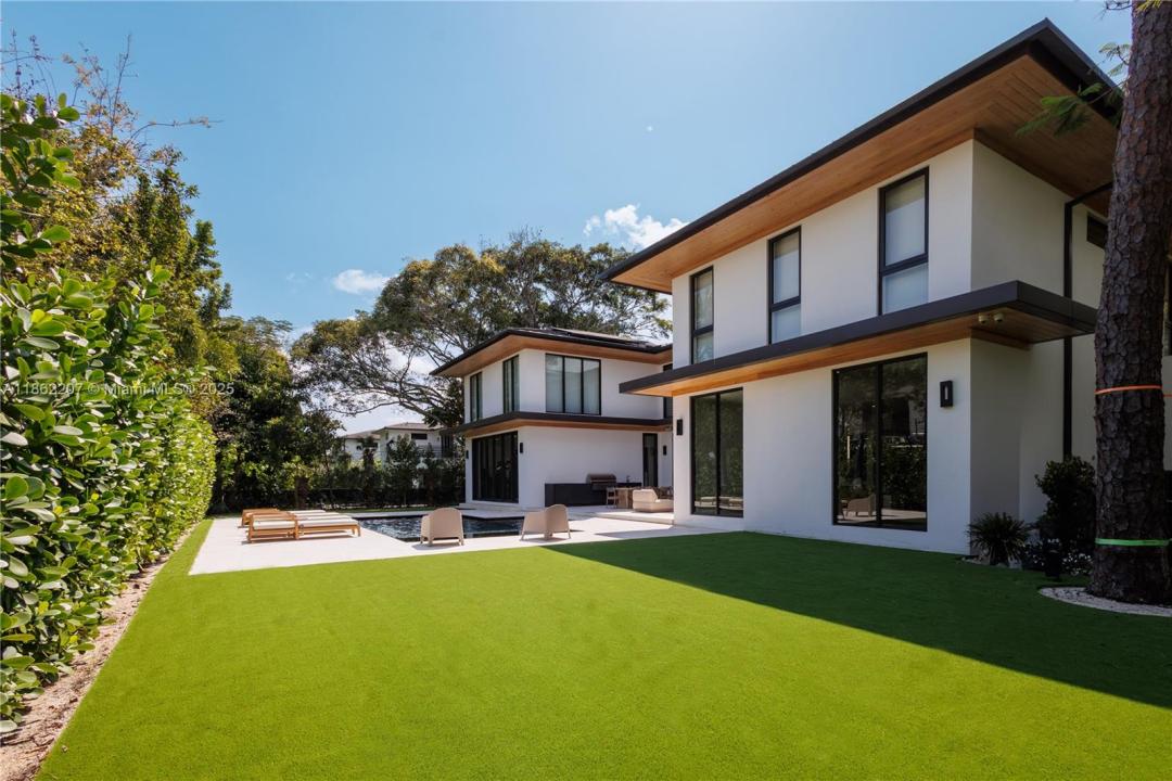 6003 SW 80th St, South Miami, Флорида 33143, Соединенные Штаты