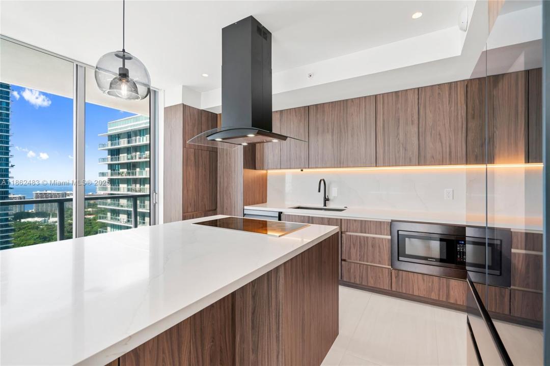 1111 SW 1st Ave 3719-N, Miami, Floride 33130, États-Unis