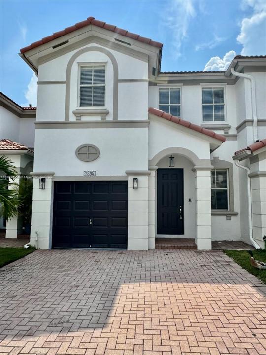 7869 NW 110 AV ., Doral, Floryda 33178, USA