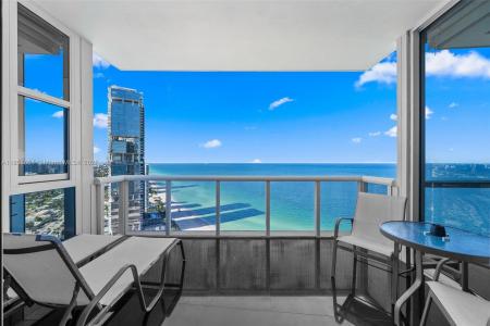 18201 Collins Ave 4306, Sunny Isles Beach, Florida 33160, USA