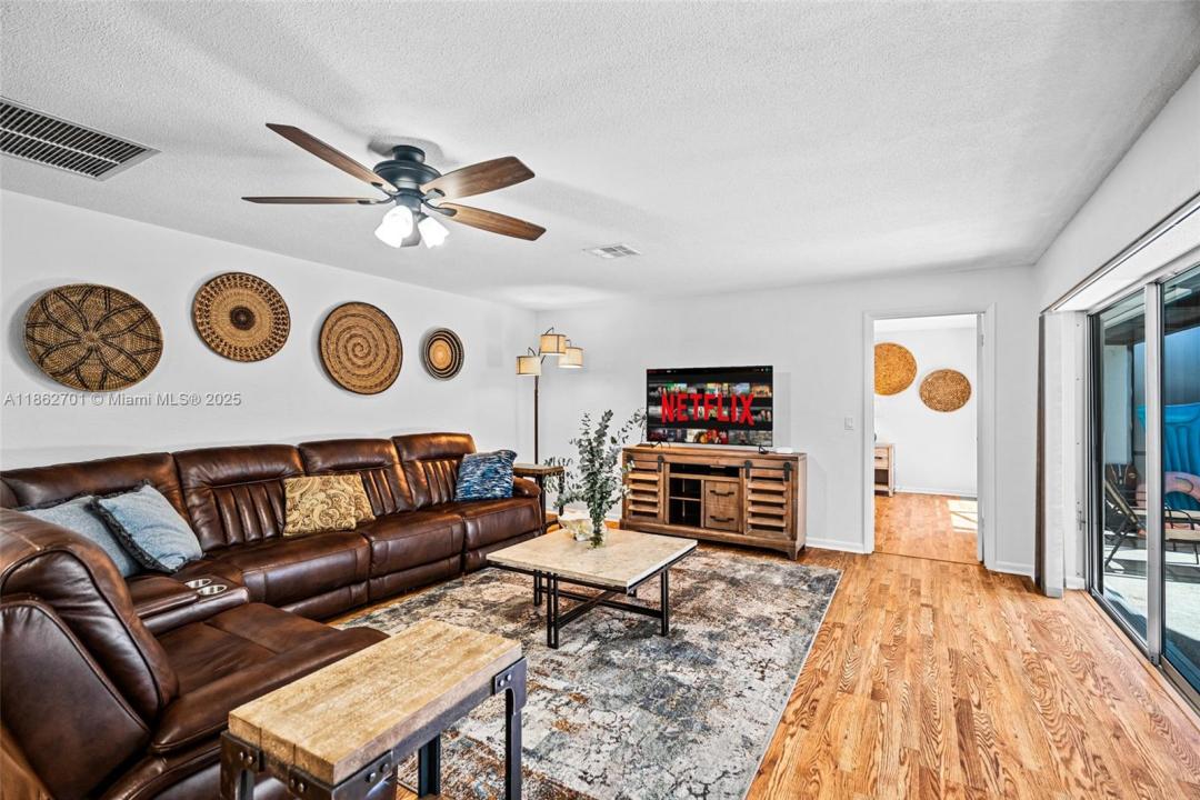 420 N Collier Blvd, Marco Island, Florida 34145, Estados Unidos