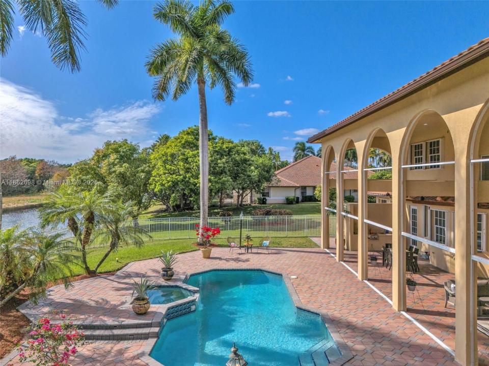 3855 Windmill Lake Rd, Weston, Florida 33332, Amerika Birleşik Devletleri