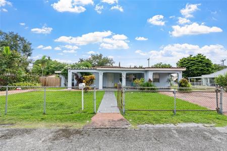 1920 SW 67th Ave, Miami, Florida 33155, USA