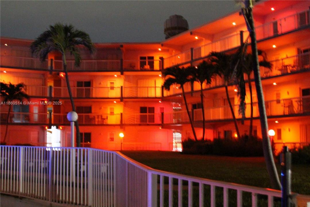 1300 N Ocean Blvd 111, Pompano Beach, フロリダ 33062, アメリカ合衆国