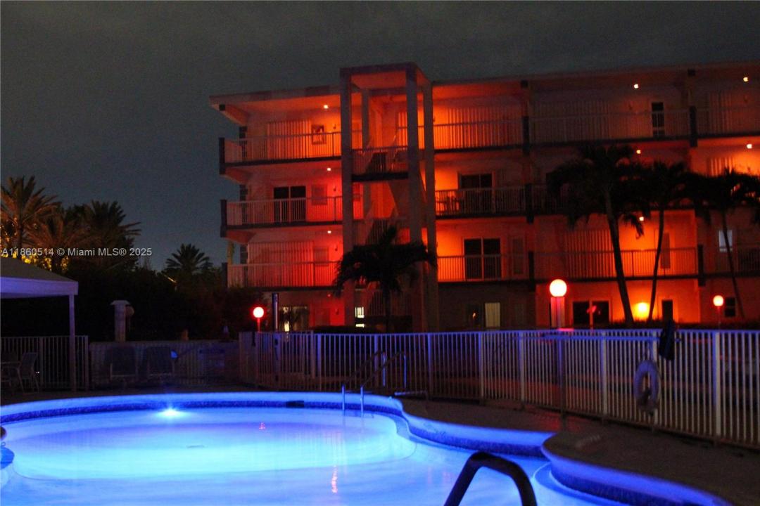 1300 N Ocean Blvd 111, Pompano Beach, フロリダ 33062, アメリカ合衆国