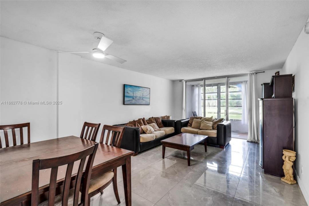 3001 NW 48th Ave 139, Lauderdale Lakes, Floride 33313, États-Unis