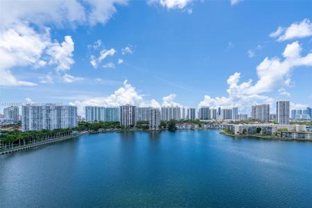 18081 Biscayne Blvd 1205, Aventura, Florida 33160, USA