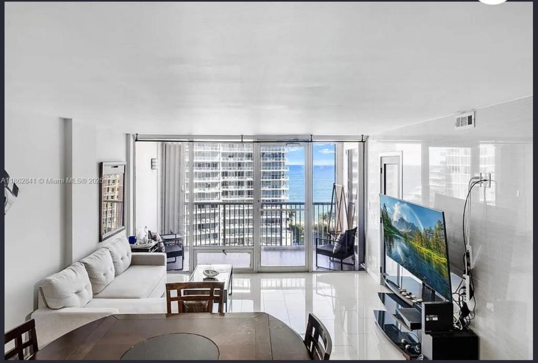 2200 NE 33rd Ave 16F, Fort Lauderdale, פלורידה 33305, ארצות הברית של אמריקה