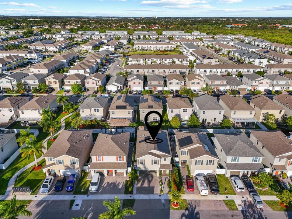 501 NE 6th Ct, Florida City, פלורידה 33034, ארצות הברית של אמריקה