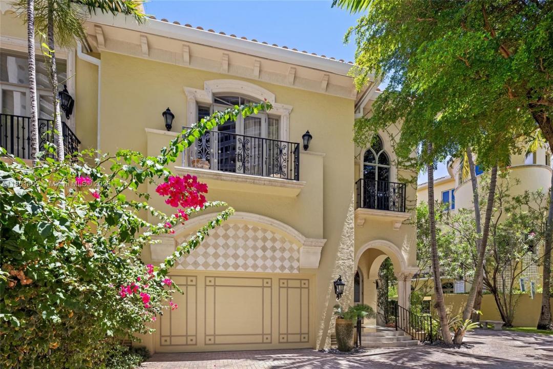 1504 Island Blvd, Aventura, Florida 33160, Estados Unidos