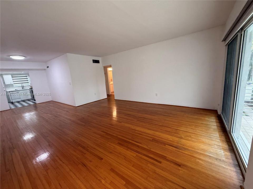 1101 98th St 5, Bay Harbor Islands, 플로리다 33154, 미국