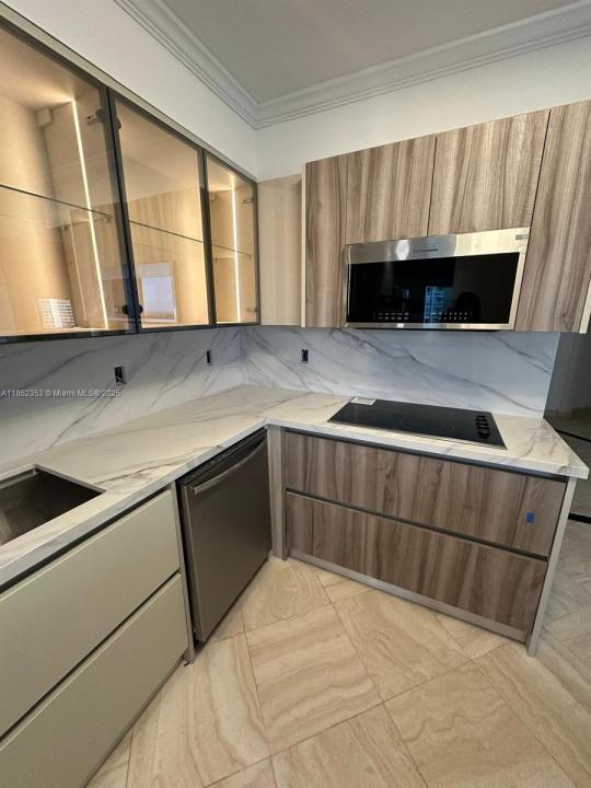 19500 Turnberry Way 12E, Aventura, Florida 33180, Amerika Birleşik Devletleri