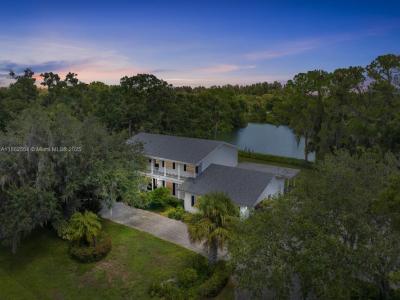 960 48th, Vero Beach, Florida 32966, USA