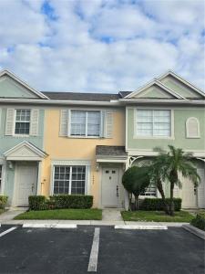16699 Hemingway Dr 16699, Weston, Florida 33326, USA