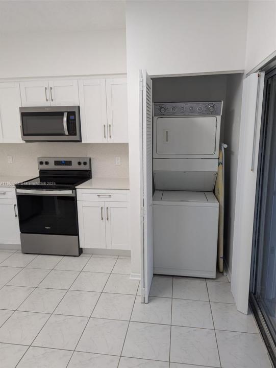 16699 Hemingway Dr 16699, Weston, 佛罗里达州 33326, 美国