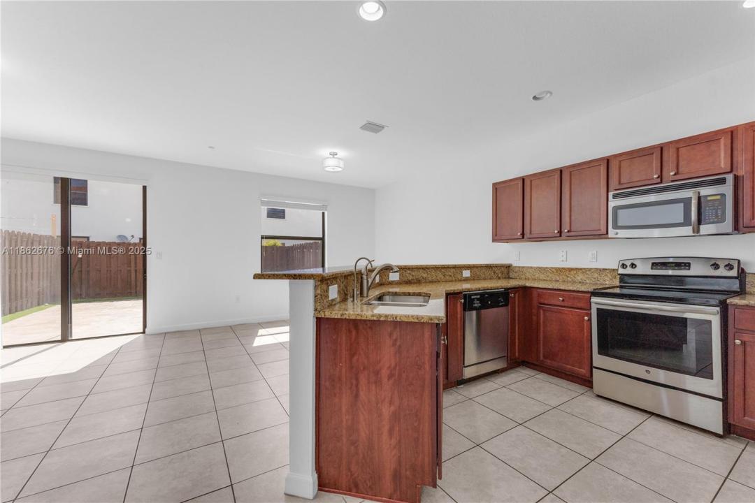 17461 SW 153rd Ct, Miami, פלורידה 33187, ארצות הברית של אמריקה