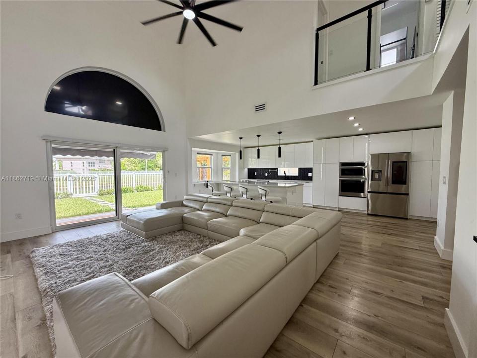 5511 NW 51st Ave, Coconut Creek, Florida 33073