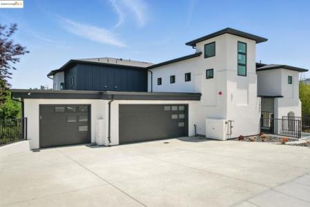 Campus drive, Oakland, California 94619, Estados Unidos