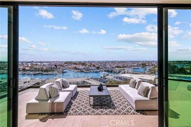 Dolphin Terrace, Corona Del Mar, California 92625