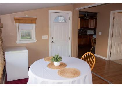 21 Cypress Avenue, Tiverton, Rhode Island 02878, États-Unis
