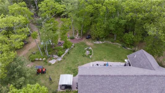 12 Hillside Drive, Charlestown, Rhode Island 02813, Estados Unidos