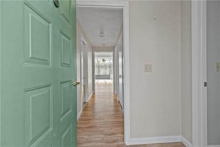 6 Fox Run Road, Portsmouth, Rhode Island 02871