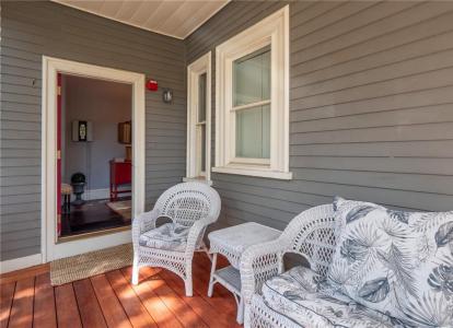 8 Cottage Street 2, Newport, רוד איילנד 02840, ארצות הברית של אמריקה