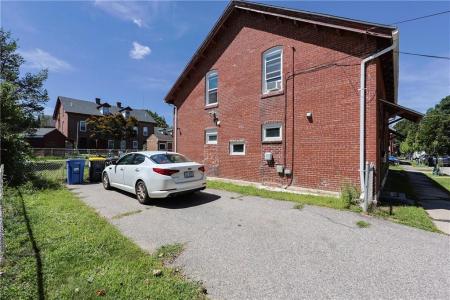 8 Lawrence Street, Cumberland, Rhode Island 02864, Stati Uniti