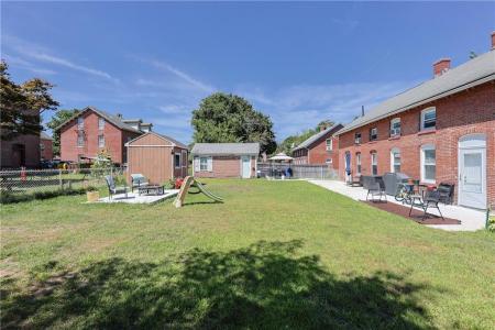 8 Lawrence Street, Cumberland, Rhode Island 02864, Stati Uniti