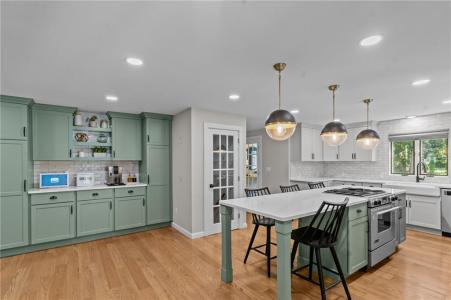 1121 Tillinghast Road, East Greenwich, Rhode Island 02818, HOA KỲ