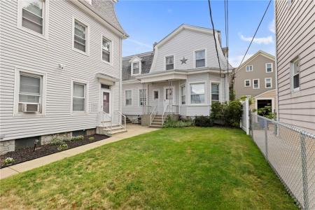 48 Ridge Street, Fall River, 메사츄세츠 02721, 미국