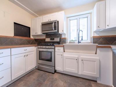 45 Van Zandt Avenue, Warwick, Rhode Island 02889