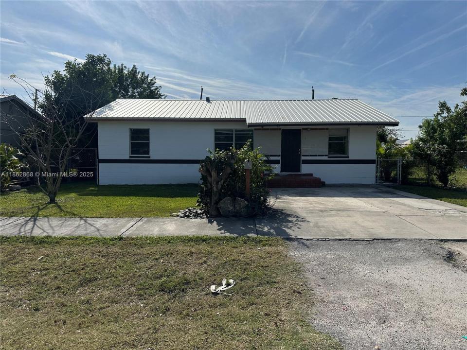 430 E TRINIDAD AVE, Clewiston, Florida 33440, Estados Unidos