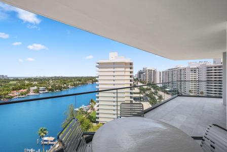 5500 Collins Avenue 1401, TOWERHOUSE, Miami Beach, Florida 33140, Estados Unidos