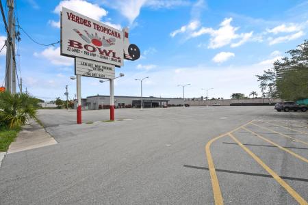 2500 N Florida Mango Road, West Palm Beach, Florida 33409, USA