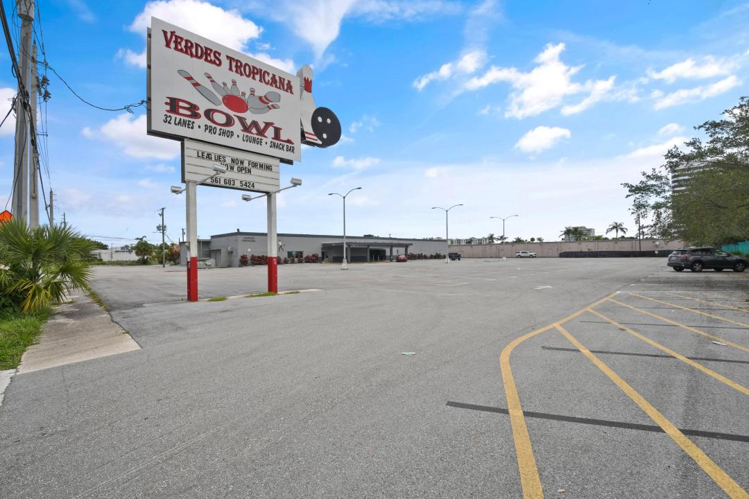 2500 N Florida Mango Road, West Palm Beach, Florida 33409, HOA KỲ
