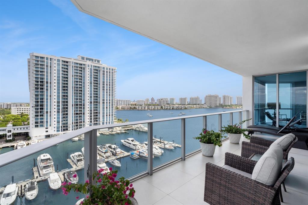 17111 Biscayne Blvd 1101, North Miami Beach, فلوريدا 33160, الولايات المتحدة