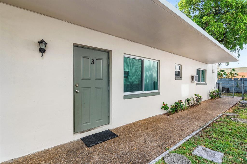 620 SW 7th Street 1-7, Pompano Beach, Florida 33060