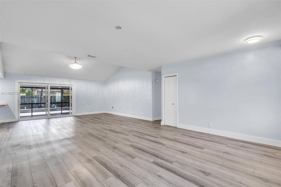 11087 NW 24th St, Sunrise, Florida 33322