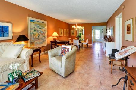 5860 NW 44th St 214, Lauderhill, Florida 33319, USA
