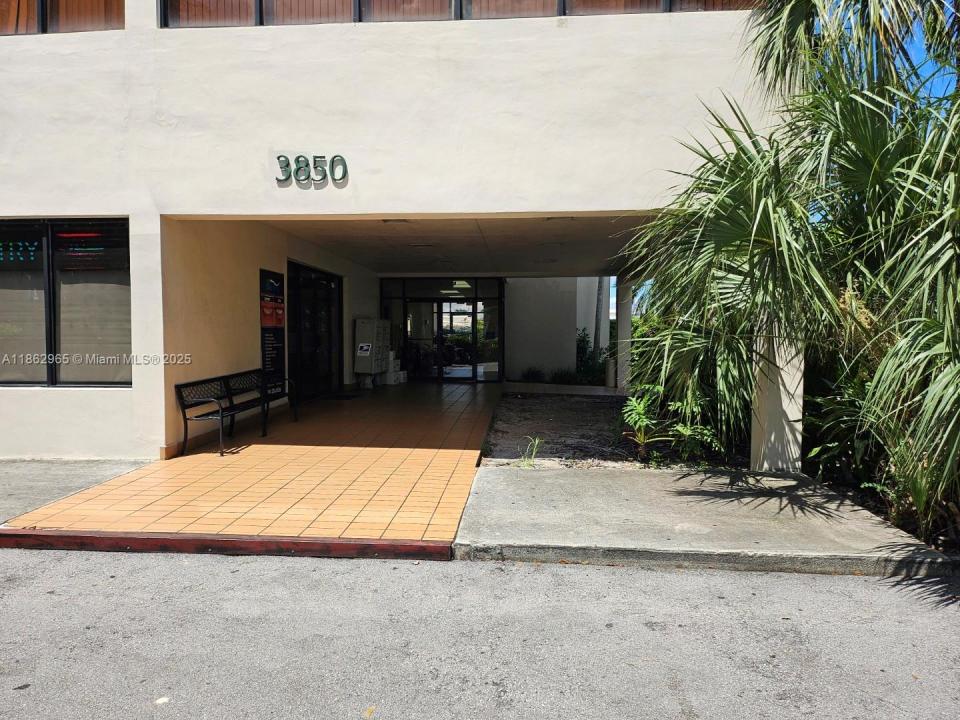 3850 SW 87th Ave 205, Miami, 佛羅里達州 33165, 美國